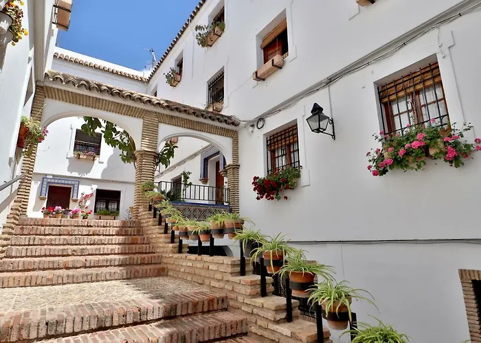 19 Calle Buen Pastor