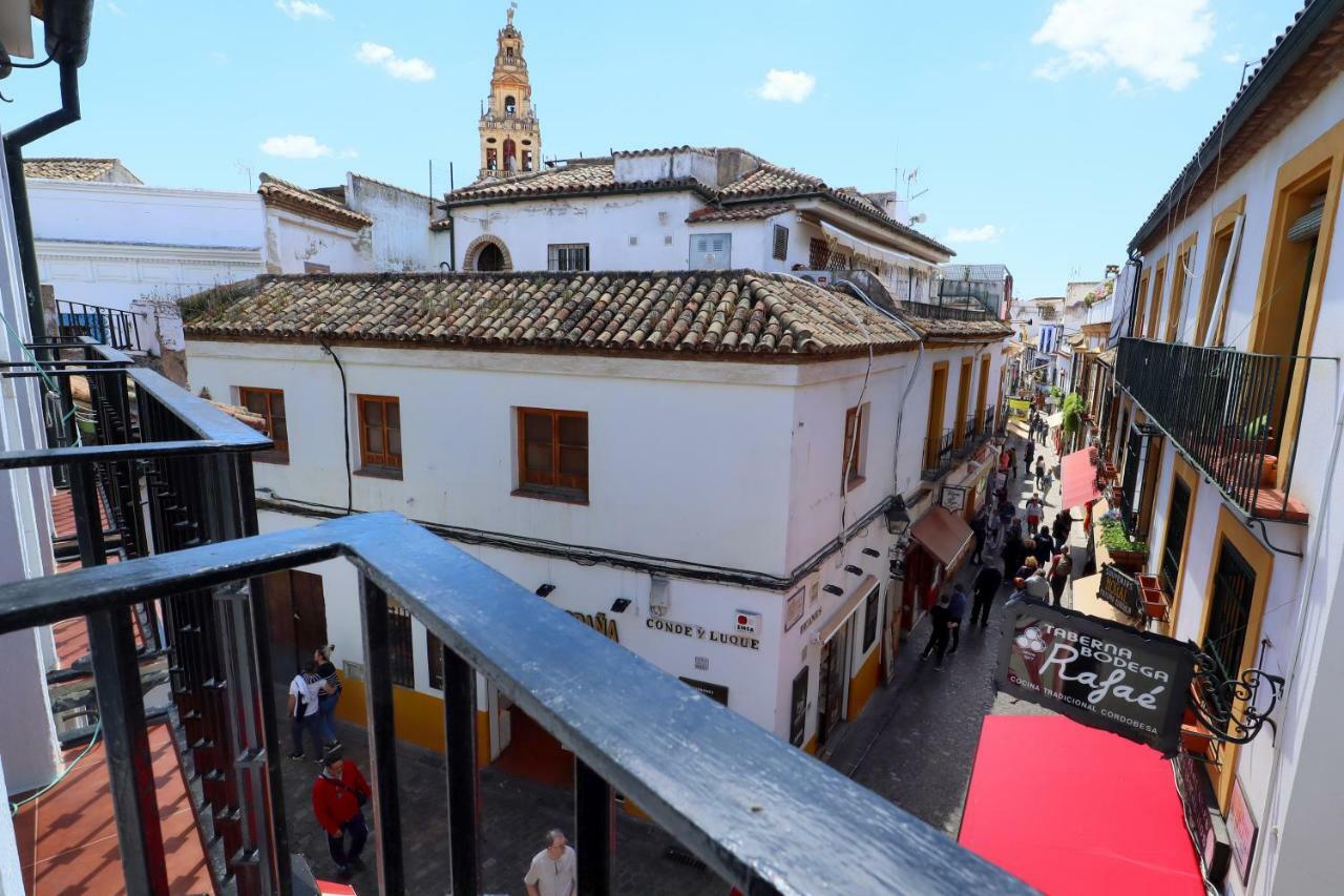 19 Calle Buen Pastor Apartment